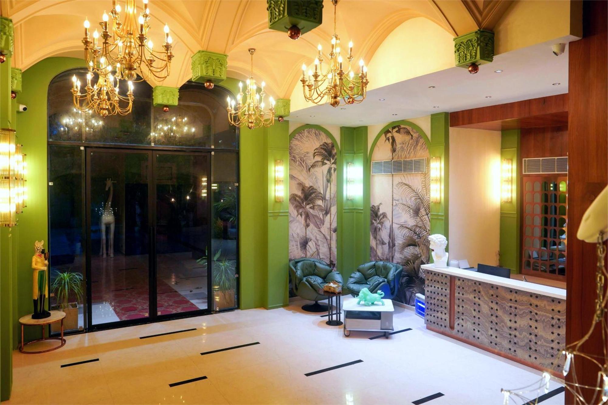 Club Cabana Bhopal Exterior photo
